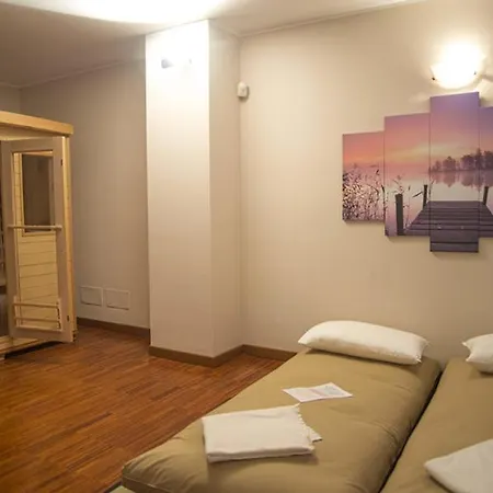 Villa Vignola Sleeps 14 With Pool *